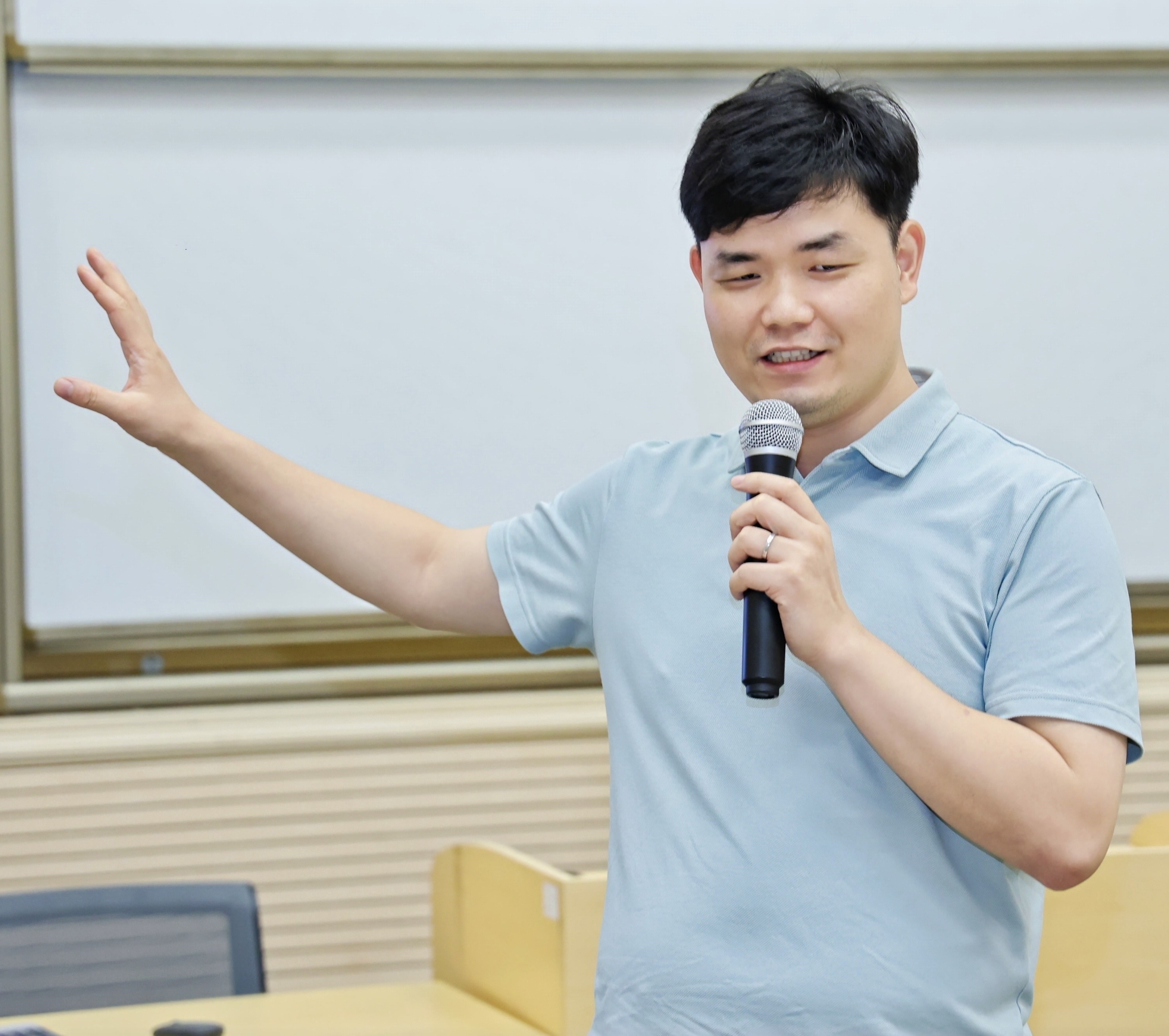 Chaoqun Zhan